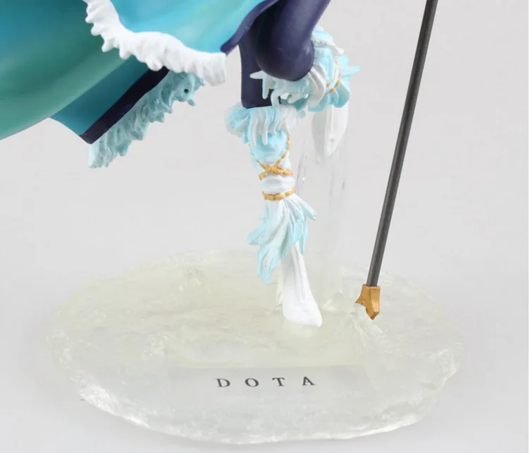  DOTA 2 Figure Crystal Maiden PVC Action Figure Collectible Model Toy 20cm