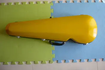

Nice fiberglass violin case 4/4