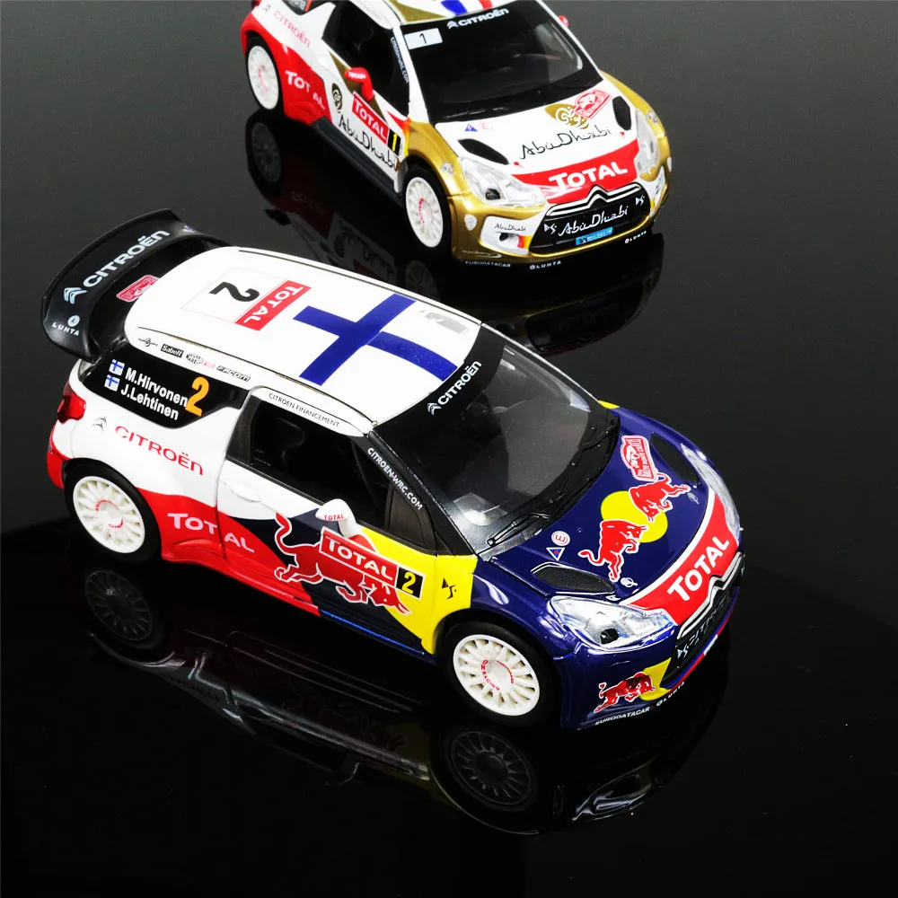 Литая металлическая модель игрушки 1:26 DS3 WRC звуковой свет оттяните назад гоночный автомобиль для коллекции