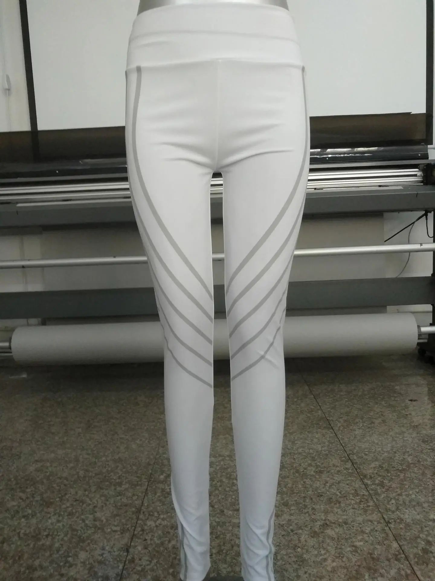 HTB1oXnai9YH8KJjSspdq6ARgVXat.jpg?width=