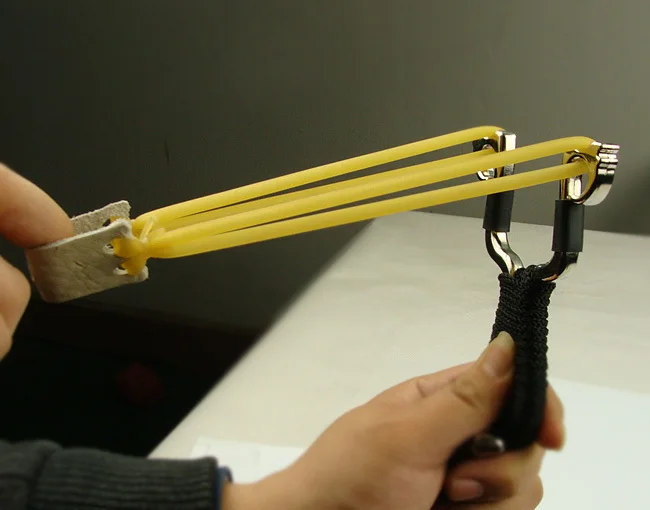 powerful steel slingshot catapult outdoor marble games hunting sling