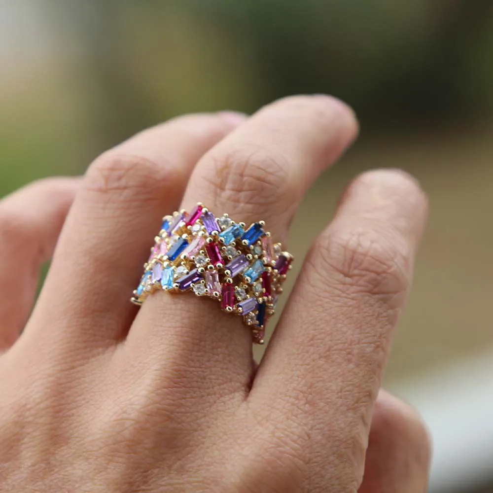 

Exquisite Shinny Rainbow Rings Fashion Korean New 3 Rows Colorful Cubic Zircon Women Finger Jewelry Ring Size 6 7 8 Wedding Ring