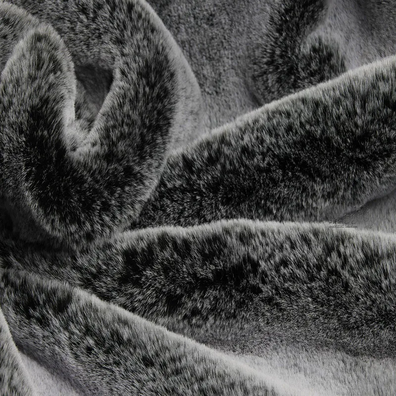 Искусственный мех для игрушек. Искусственный мех серый. Серый мех. Серый мех. Мех искусственный длинноворсный серый.