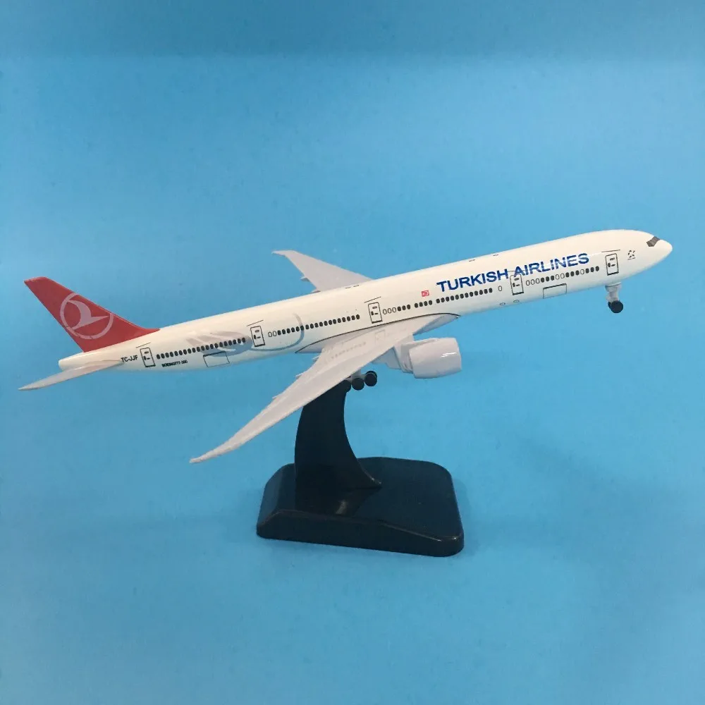 JASON TUTU Plane Model Airplane Model TURKISH Boeing B777 Aircraft Model 1:200 Diecast Metal 20cm Turkey Airplanes Plane Toy