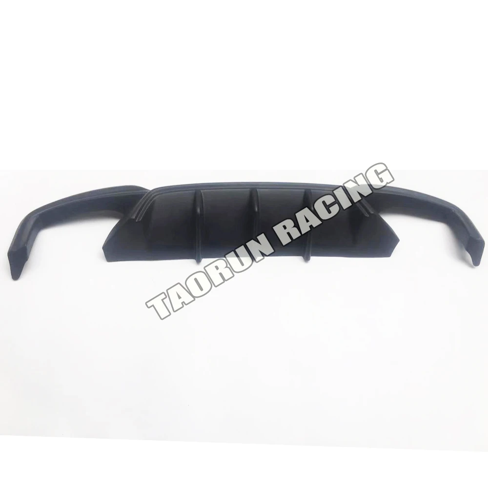 Неокрашенный диффузор для заднего бампера M6 ABS BMW F06 F12 F13 640i 640d 650i 650d M tech Sport & Real 2012