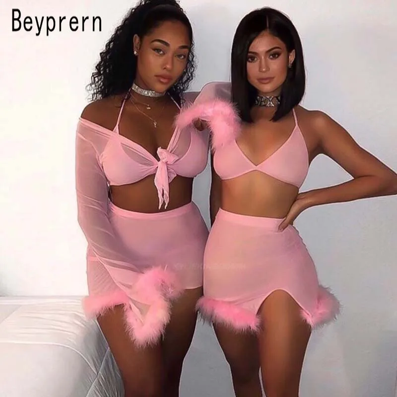 Beyprern Kylie Jenner, сексуальный сетчатый комплект с перьями Tirm, милый сетчатый укороченный топ и комплект с высокой талией, праздничная одежда