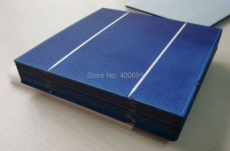 100 шт. 4,1 Вт-4,2 Вт 0,5 В 17% эффективность 156x156 мм поликристаллических кремниевых солнечных элементов, равномерный синий цвет, используется для изготовления солнечной панели