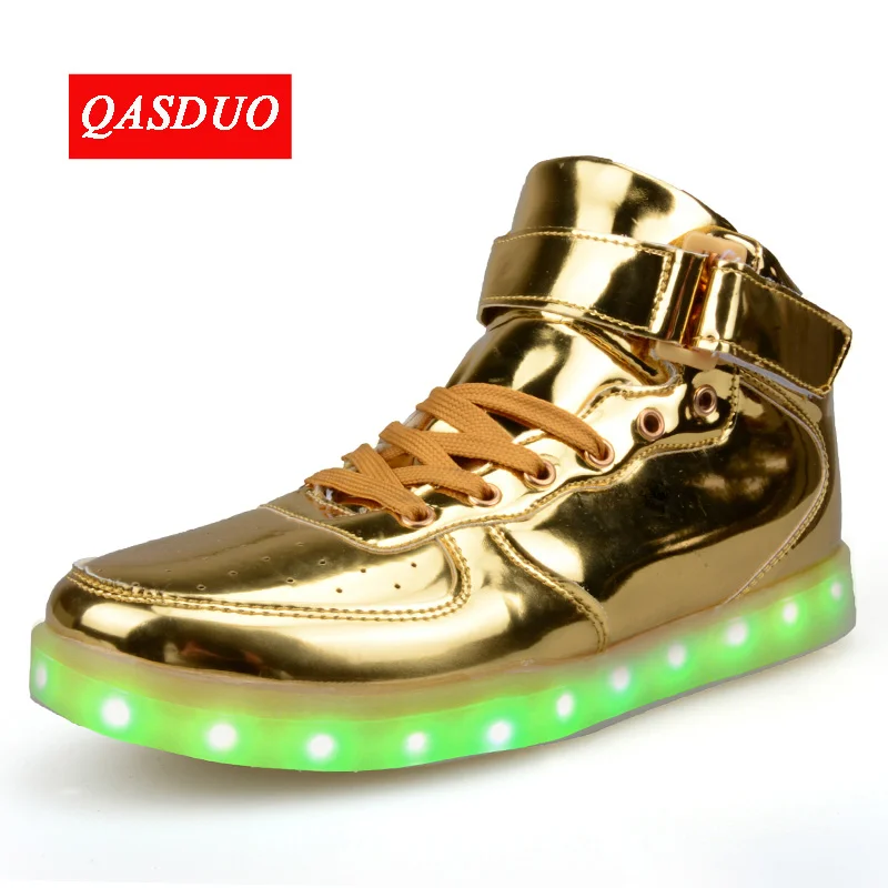 QASDUO Large size 35-46 Luminous Sneakers 7 color transformations USB Charge Led Men
