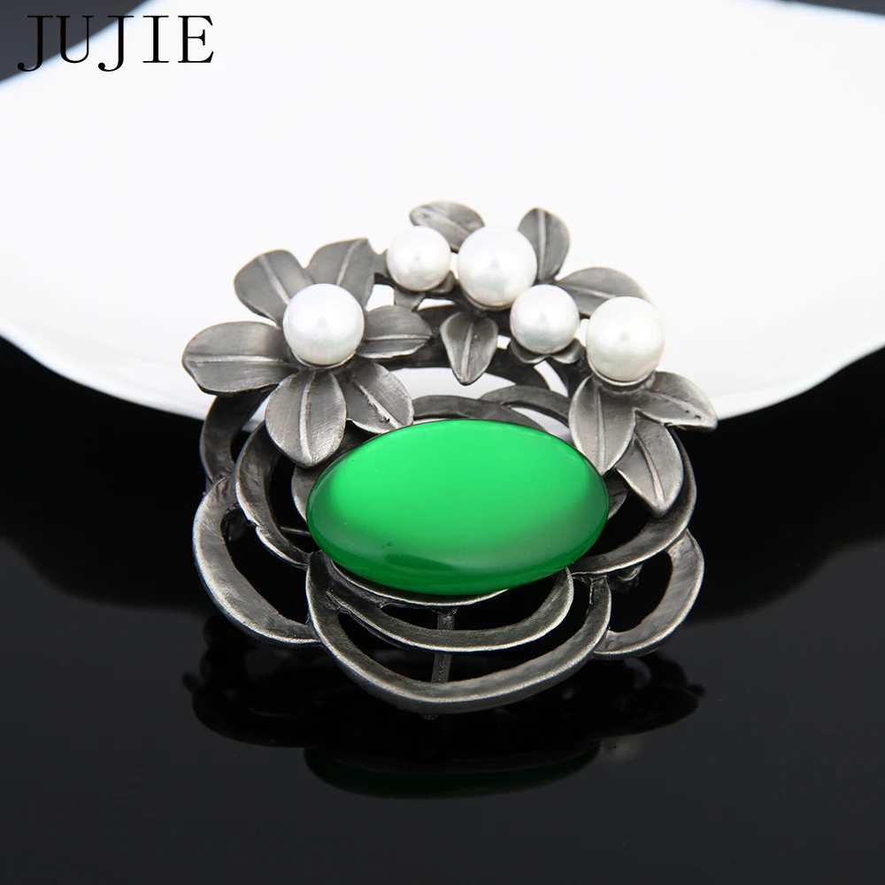 

JUJIE New Style Resin Pearl Flower Brooch Pins For Women 2018 Jewelry Dropshipping