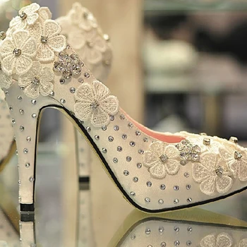 

2018 Spring and autumn Lace 4 Inches heel platform high-heeled Satin White Wedding Shoes fashion women Party Prom Dress Shoes