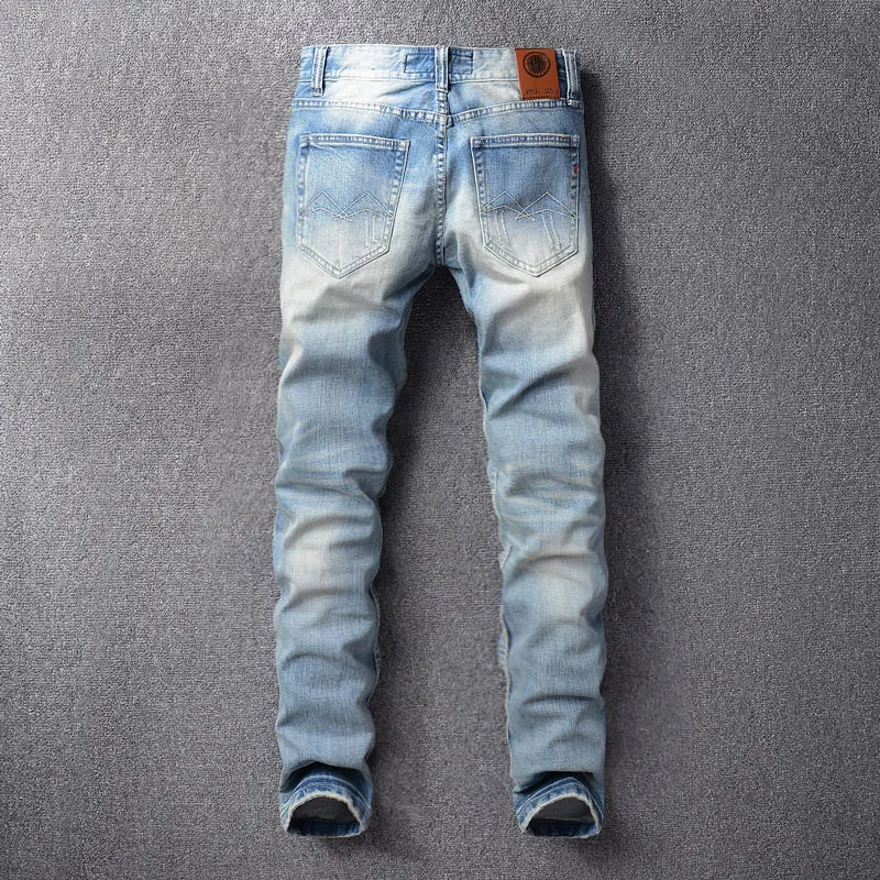 Fashion Classical Men Jeans Light Blue Color Slim Fit Denim Pants 98% Cotton Jeans homme Italian Vintage Style Buttons Jeans Men Fashion Classical Men Jeans Light Blue Color Slim Fit Denim Pants 98% Cotton Jeans homme Italian Vintage Style Buttons Jeans Men