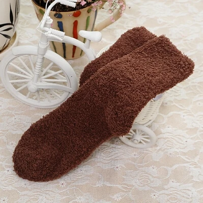 Toivotukasia пушистые носки для женщин зимние пушистые Doudou материал толстые теплые флисовые Носки для сна - Цвет: coffee