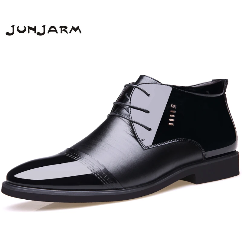 Vente JUNJARM 2018 Nouveau Designer Hommes Bottes Microfibre Hommes Chaussures D hiver Laine À L intérieur de Neige Chaude Chaussures Noir Homme En Cuir Cheville Bottes