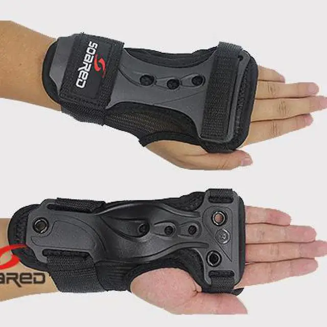 US $10.38 Skiing Armfuls Wrist Support Hand Protection Ski Wrist Support Skiing Palm Protection Hand Roller S