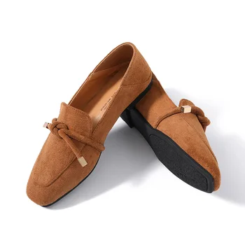 

2019 autumn new fashion simple solid color flat shoes women retro style suede comfortable casual shoes