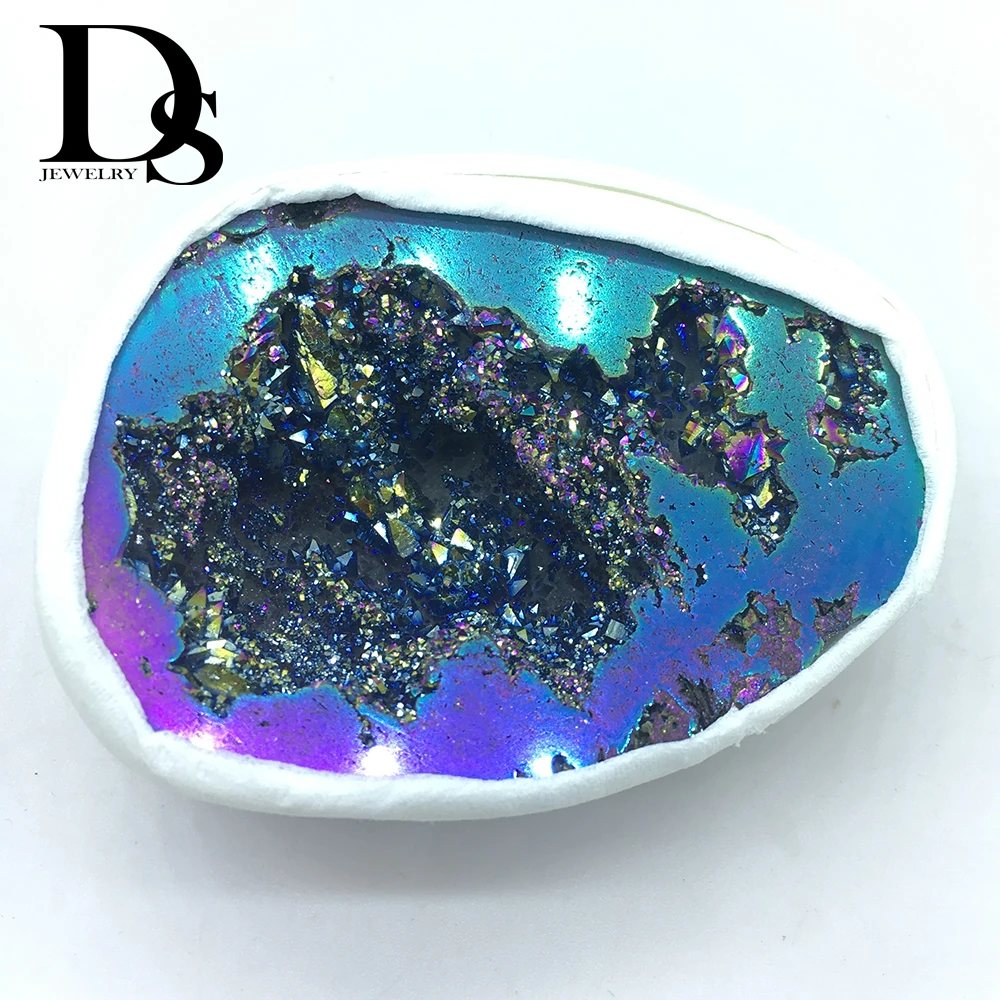Натуральный агат фрагмент жеоды Drusy Druse кварцевый гальванический кластер