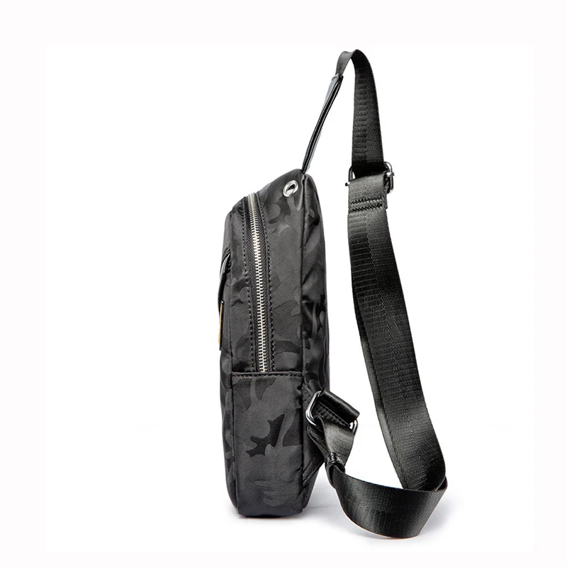 الرجال حقيبة صدر للرجال أزياء الرجل Crossbody حقيبة النايلون ماء عارضة حقيبة ساع متعددة وظيفة التمويه السفر حقائب كتف