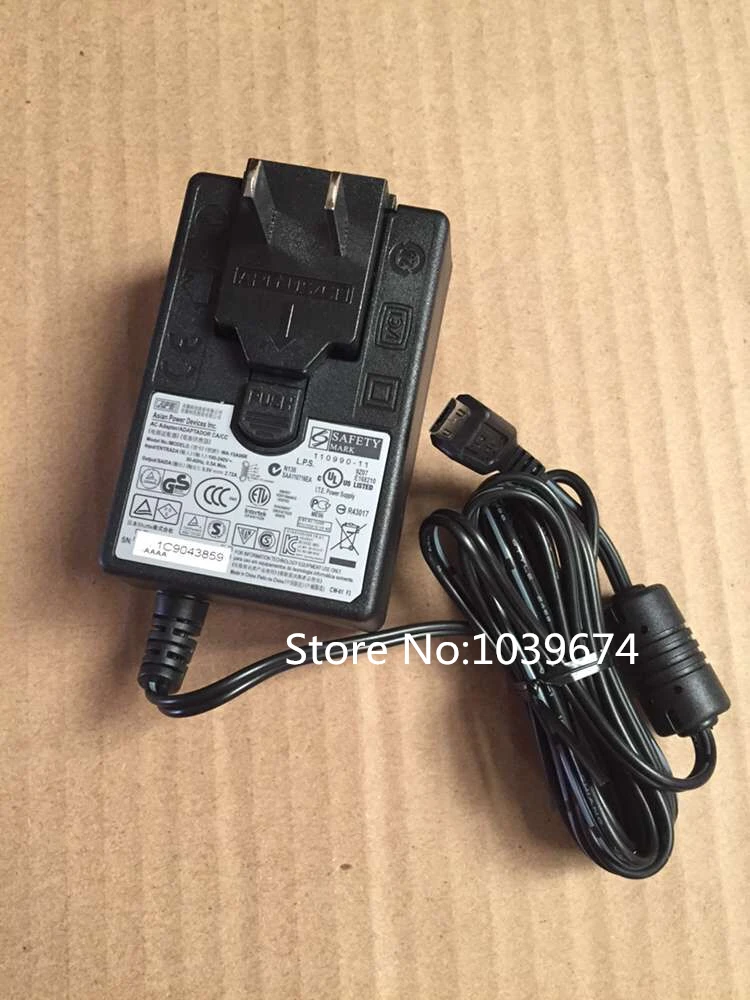 

DC 5.5V 2.72AH, AC 100V ~ 240V Android Battery Charger Universal High Quality Charger