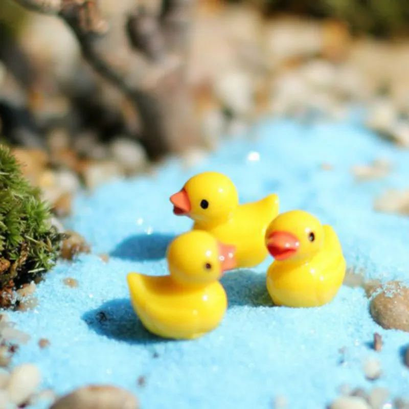 

sale~3 Pcs/resin yellow duck /miniatures/lovely animals/fairy garden gnome/moss terrarium decor/crafts/bonsai/ DIY/c043