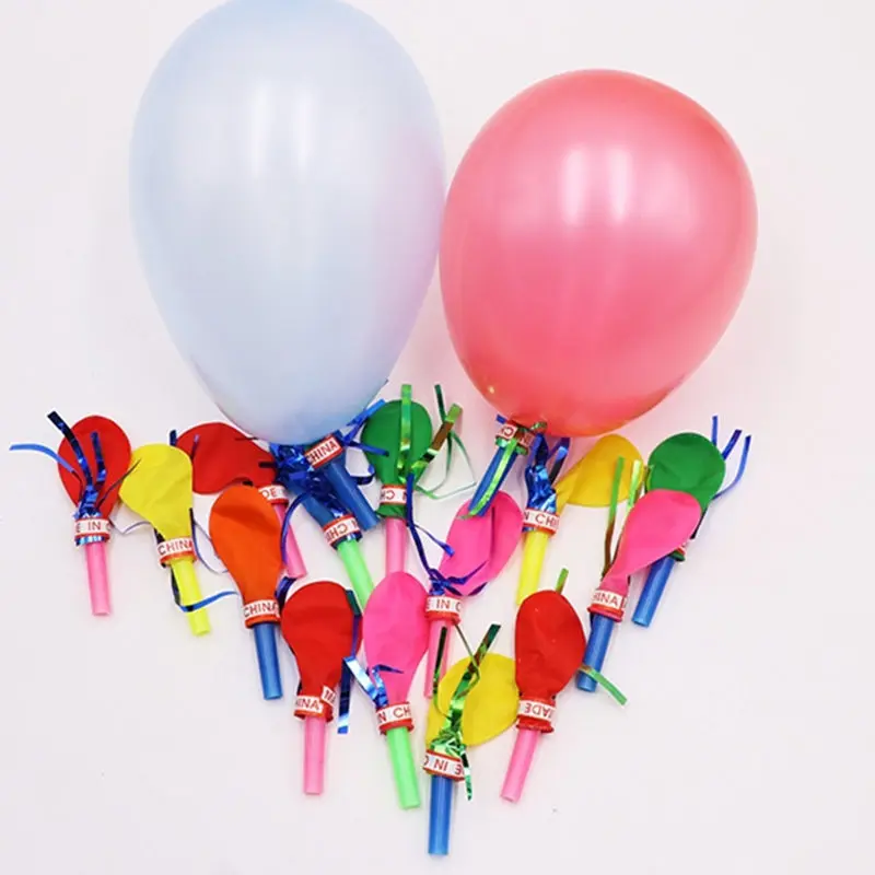 30 шт. многоцветный свистки с шарами одежда для свадьбы, дня рождения Шум Maker сувениры детские игрушки небольшой подарок фестиваль декоративные реквизит