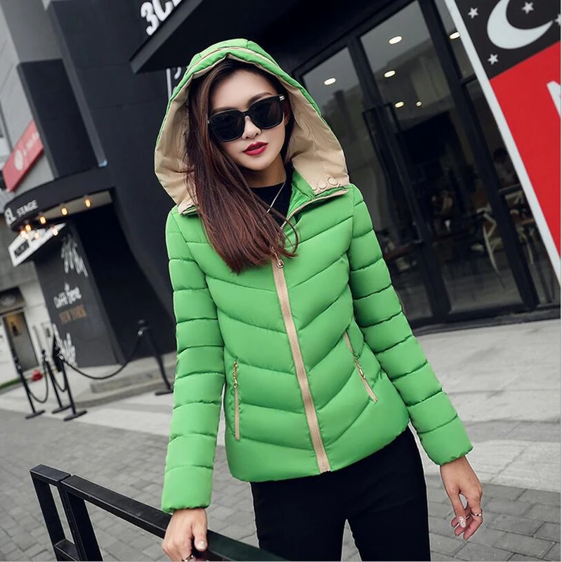 ФОТО 9 Color Korean Hot 2017 Winter Casual Brand Women Basic Coat Hooded Cotton Padded Warm Ultra Light Parka Woman Short Jacket P937