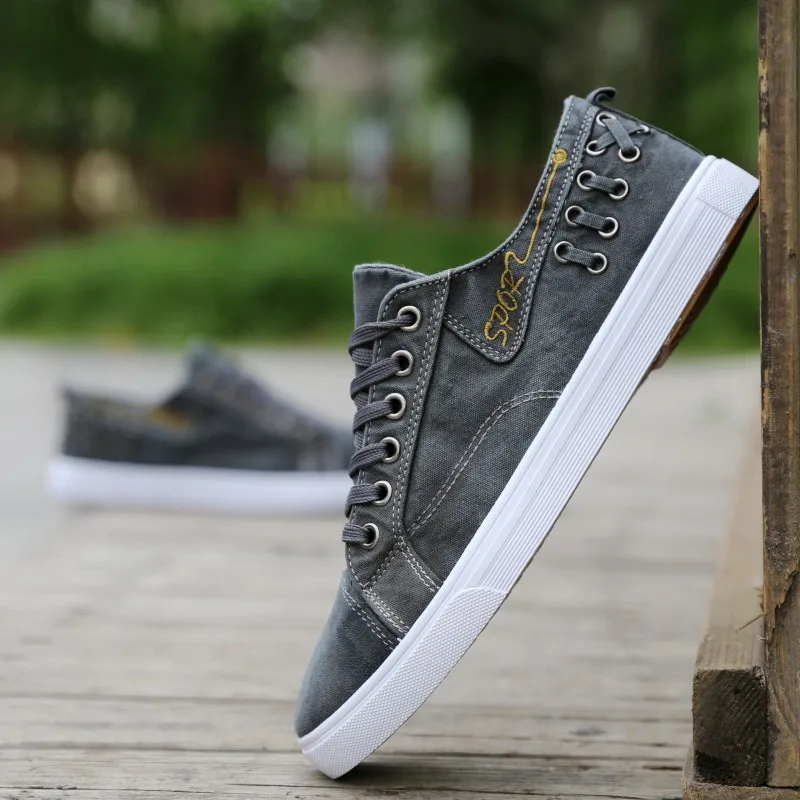 

New Breathable Men's Sneakers Spring Summer Low Canvas Shoes 2019 Lace up Casual Denim Shoes Male Trainers Black Blue