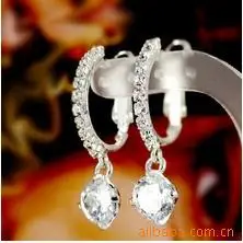 Зажим на кристаллах круглые стразы с фианитами|clip on|clip on earrings rhinestonecrystal clip |