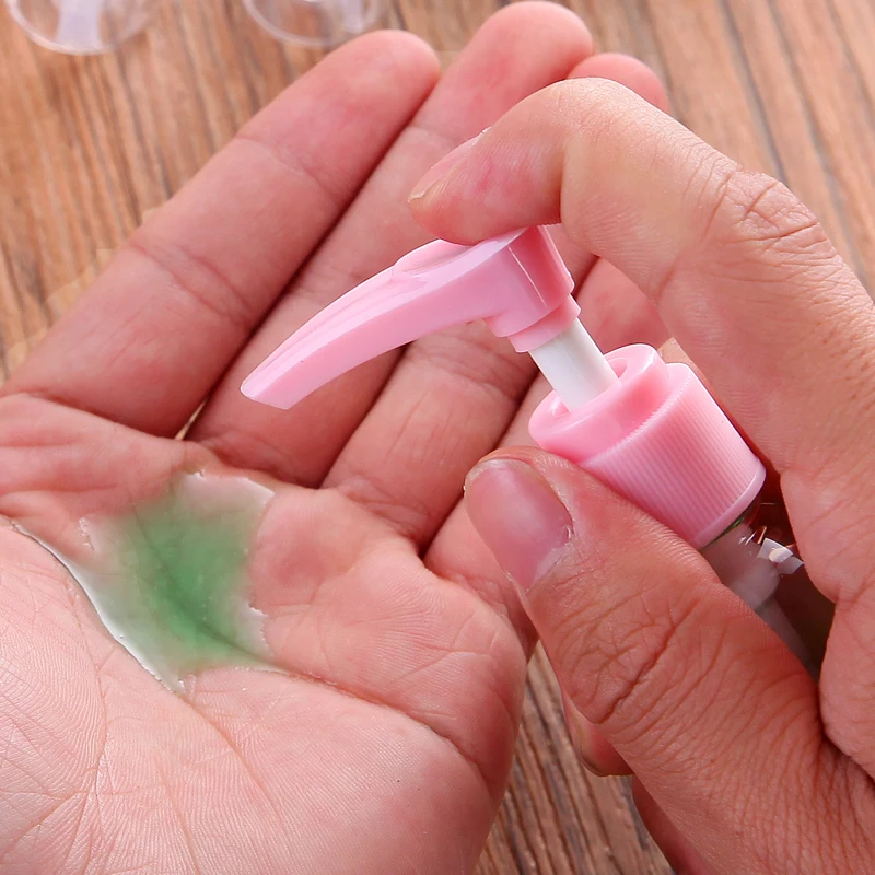Portable Soap Dispensers Travel wash skin care products sub-bottle set cosmetic bottle press squeeze vacuum bottle Portable Soap Dispensers Travel wash skin care products sub-bottle set cosmetic bottle press squeeze vacuum bottle