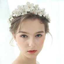 Diadema con perla de cristal Vintage para mujer, Tiara de flores de cuero, elegante joyería para fiesta y boda, accesorios para el cabello de niña, coronas de novia
