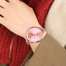 High-end Luxury Women Quartz watch Exquisite Eiffel tower pattern wristwatches Sports Thin Stainless Steel watches alloy quartz watch with eiffel tower carve