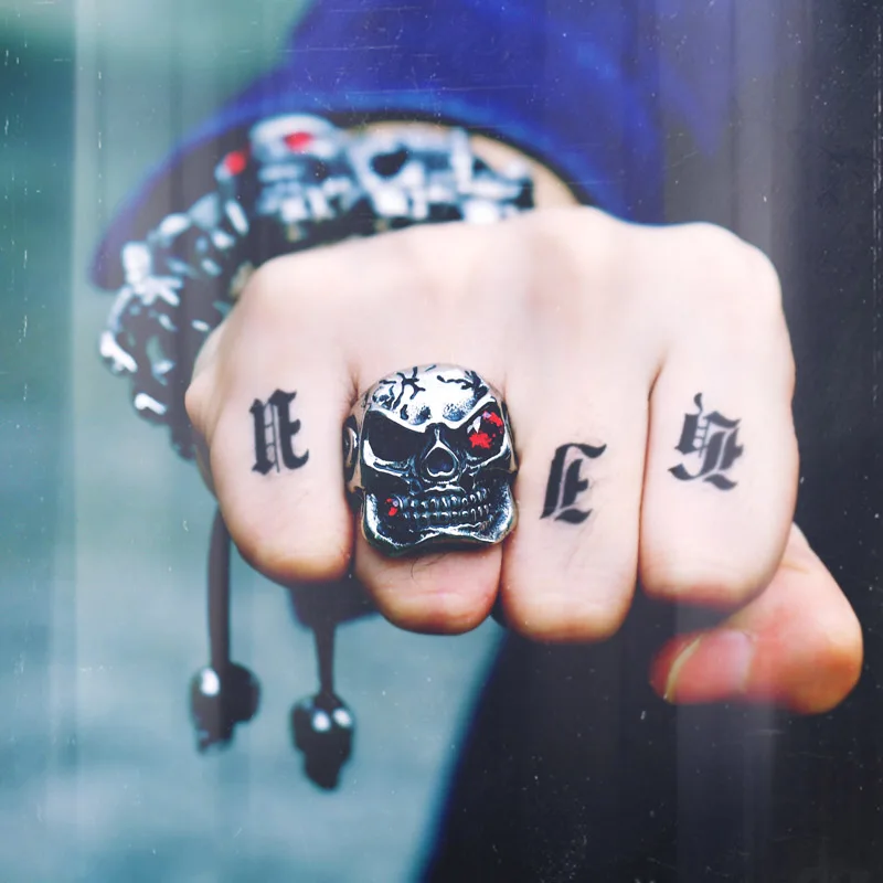 

BEIER Stainless Steel Fashion Skull with red eye Ring New Punk Jewelry Wholesale Factory Price BR8-232