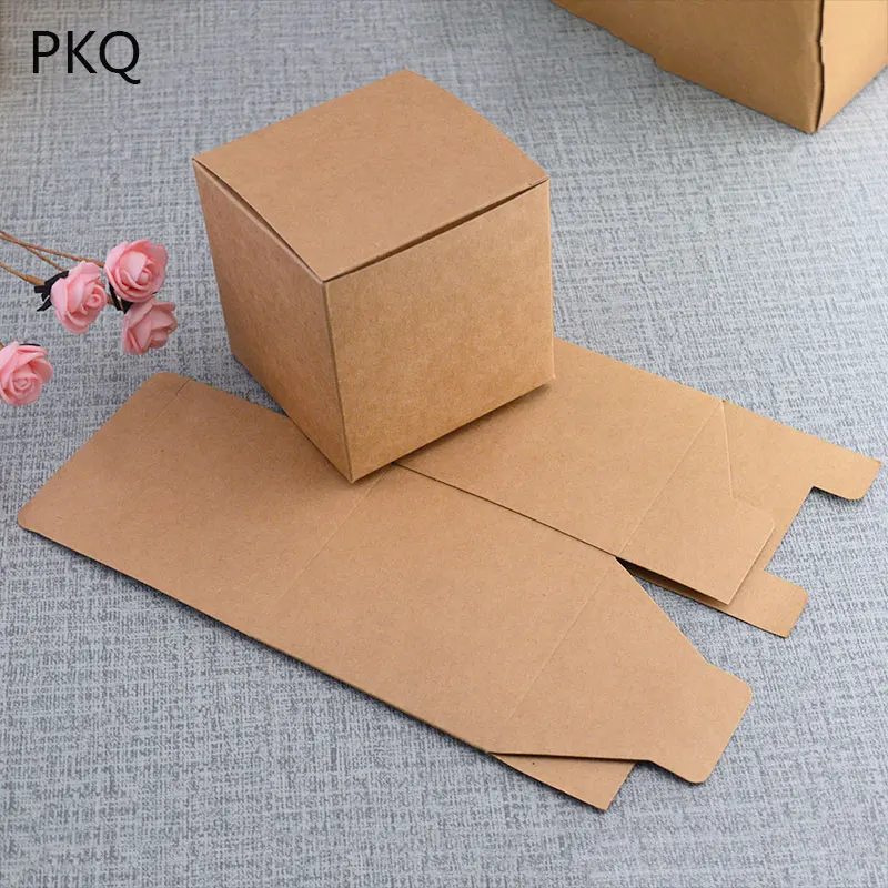 50 шт 5 Размер маленькая подарочная упаковочная коробка белая/черная крафт-бумажная коробка коричневая картонная подарочная коробка вечерние коробки для конфет - Цвет: Коричневый