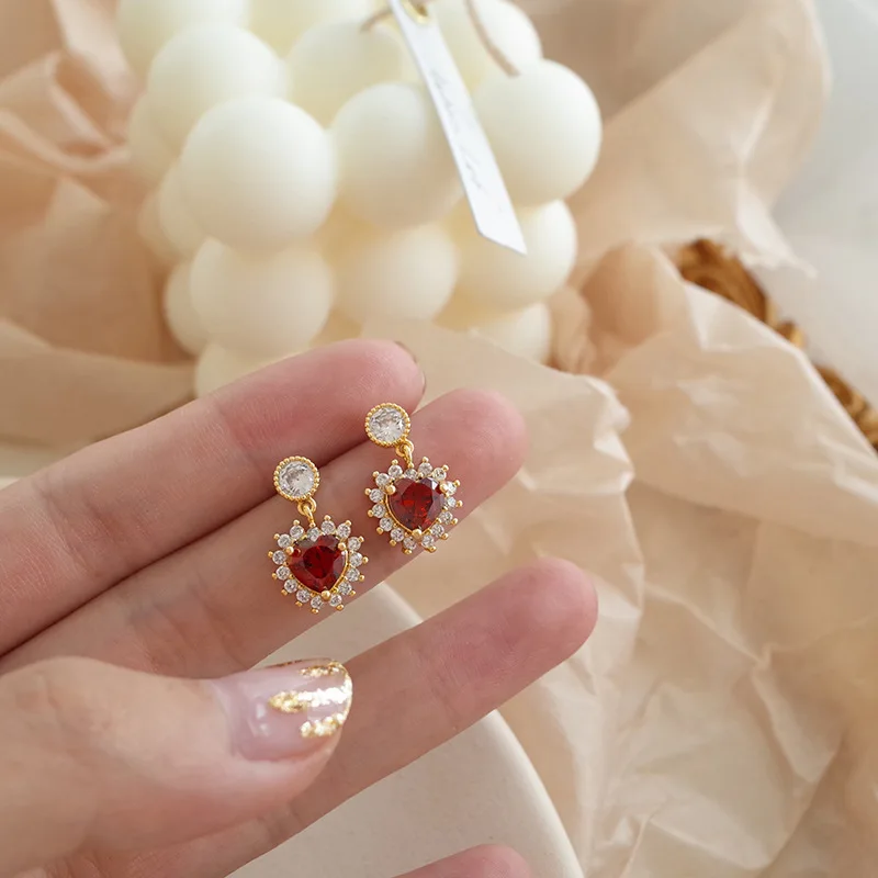 HTB1o L2aMFY.1VjSZFnq6AFHXXat - 2019 New Fashion Temperament Romantic Red Heart Earrings Elegant Sexy Korean Women Jewelry Earrings
