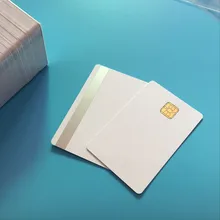 10 шт SLE4428 Щепка Hi Co магнитной полосой Совместимость SLE5528 Smart большой чип композитный карт IC