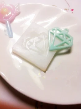 

1pcs Hollow diamonds Liquid silicone mold DIY resin jewelry pendant necklace pendant lanugo mold resin molds for jewelry