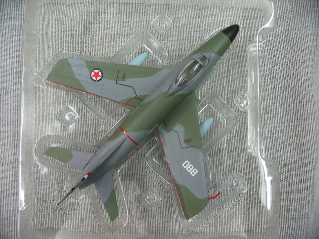 

1:72 Yugoslav Air Force F-86D Military Fighter Aircraft Model