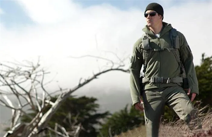 Человек Polartec термобелье Полар-флиса Верхняя одежда с капюшоном, пальто флисовая куртка тактическая куртка милитари армейская одежда HJ005