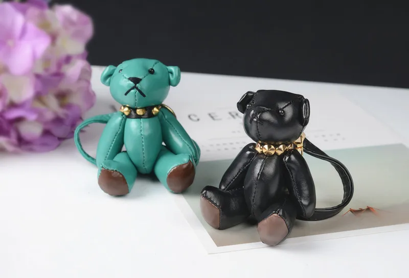 

Felyskep New Style Leather Keychain Mini Bear Key Chain Keyring for Women Bag Charm Car Pendant Key Ring A-001