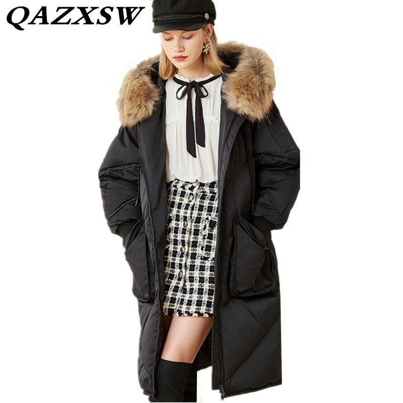 Koop 2018 Nieuwe Vrouwen Winter Down Jas Capuchon Bontkraag Lange 100% Down Jas Grote Maat Losse Bovenkleding Mode Solid Warm jas LC002