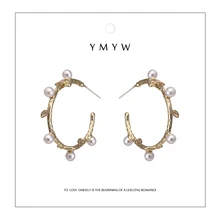 YMYW стильные уникальные шикарные серьги-гвоздики с искусственным жемчугом, медные массивные геометрические серьги в форме C для женщин, вечерние серьги Bijoux