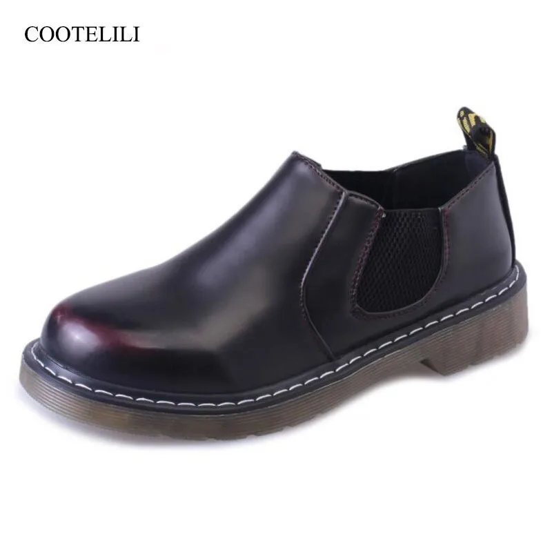 

COOTELILI Casual Designer Shoes Women Luxury 2018 Flat Shoes Women Vintage Slip-On Loafers Female PU Leather Ladies Flats 35-39