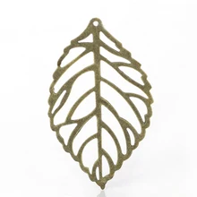 DoreenBeads Сплав Шарм фурнитура для украшений лист античный бронзовый цветок полый узор 4,4 см(1 6/") х 26 мм(1"), 15 шт