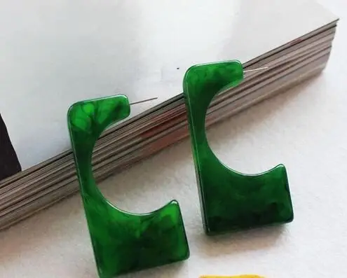 

Big Twisted Resin Geo Statement Stud Earrings Trendy Pop Gift bijoux Punk Rare Grown korean aretes de mujer modernos 2018
