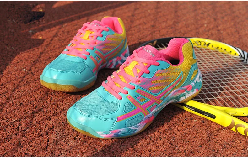 2019 New Sneakers Men Volleyball Shoes Unisex Light Sports Breathable Badminton Shoes Women Sneakers Wear-resistant (10)