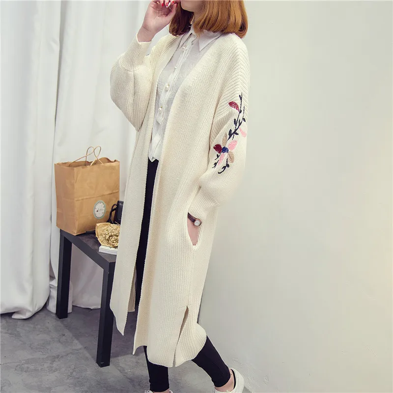 

2017 spring new sweater small embroidered lady loose cardigan F1732