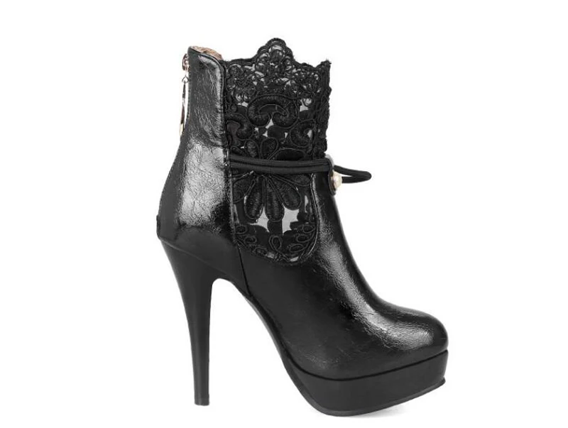 2018 Autumn winter new women's shoes with high heels and back zipper boots with thin heels and large lace size Martin boots