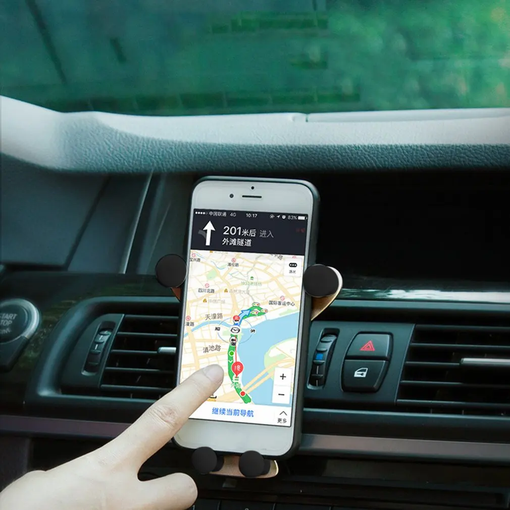 Universal Car Bracket Car Air Outlet Vent Mount Car Holder Stand Cute Smile Face Mobile Phone Bracket Gravity Clip for 4-6 inch cell phone