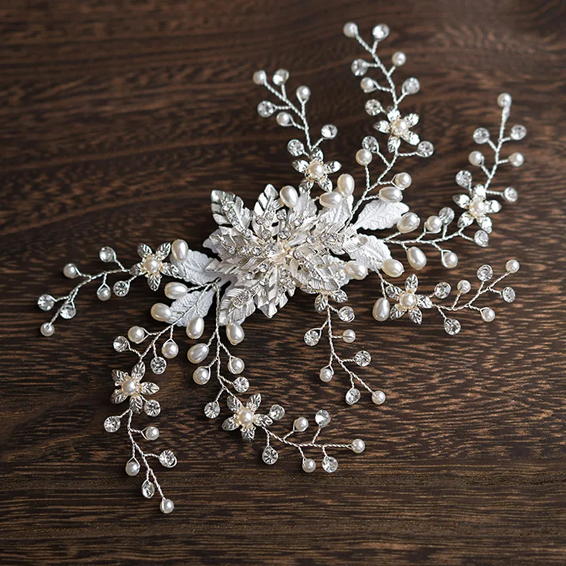 

Bride's Headline Flower Head Flower New hand foreman wedding yarn hair jewelry Silver water barrettes