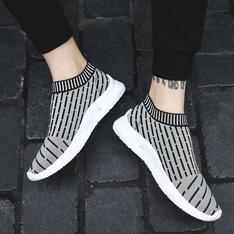 

Fires Men Summer Shoes Light Sports Shoes For Man Running Shoes Fly Sneakers Autumn Trend Zapatillas Sport Flat Jogging Shoes