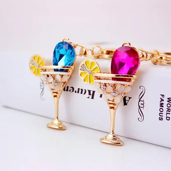 

Purse Charms Rhinestone Wine Glass Cup Lemon Goblet Keychain Keyring for Car Chram Key Holder Crystal Bag Buckle Pendant Gift